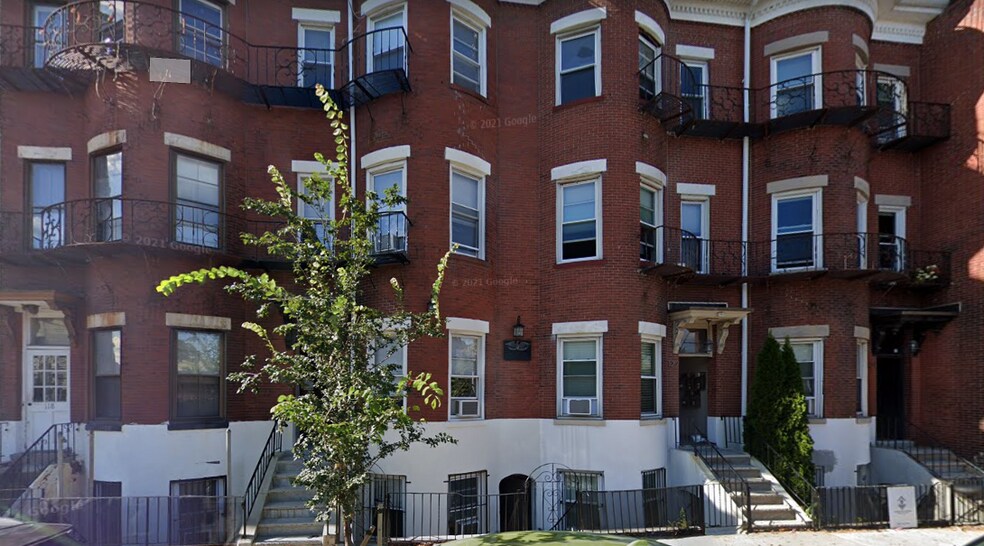Primary Photo - 118 London St