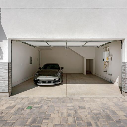 Building Photo - 7114 Dylan Ct