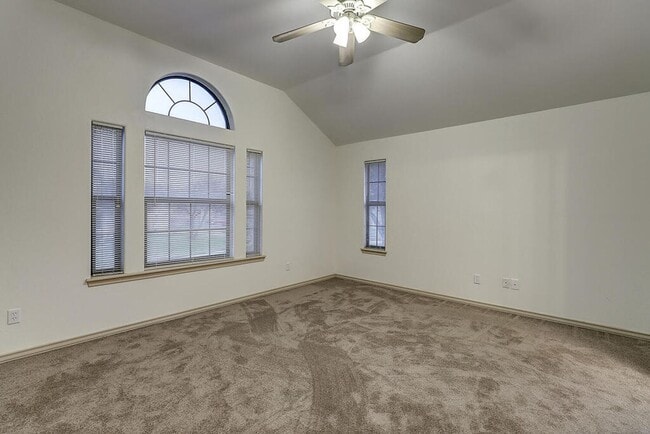 Building Photo - 4249 Rapids Dr