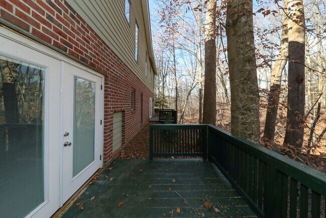 Building Photo - Luxury Kingsmill Treehouse Retreat | 7BR Custom Home with Private Suite