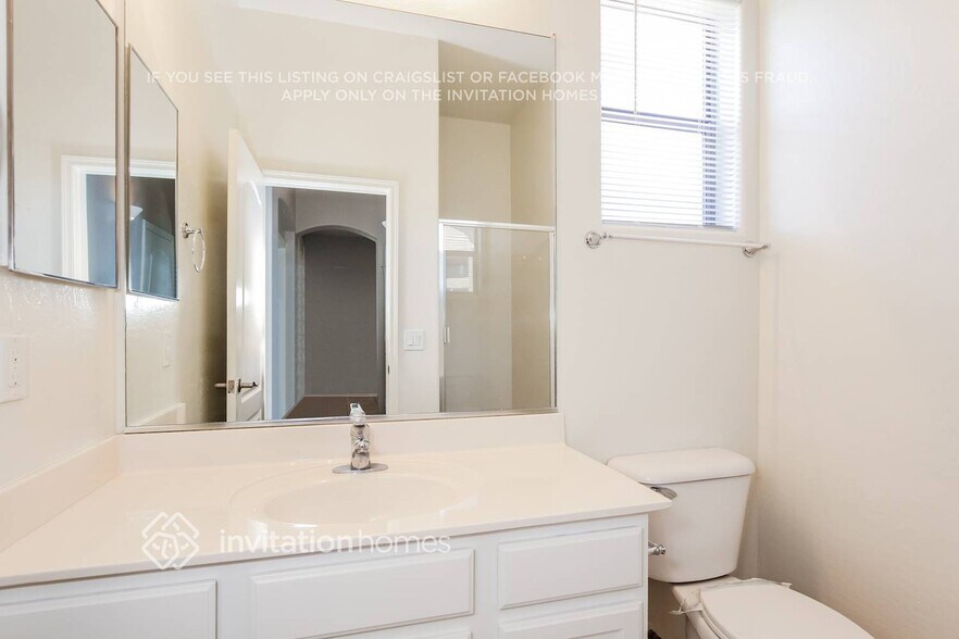 Building Photo - 17066 W Limestone Dr