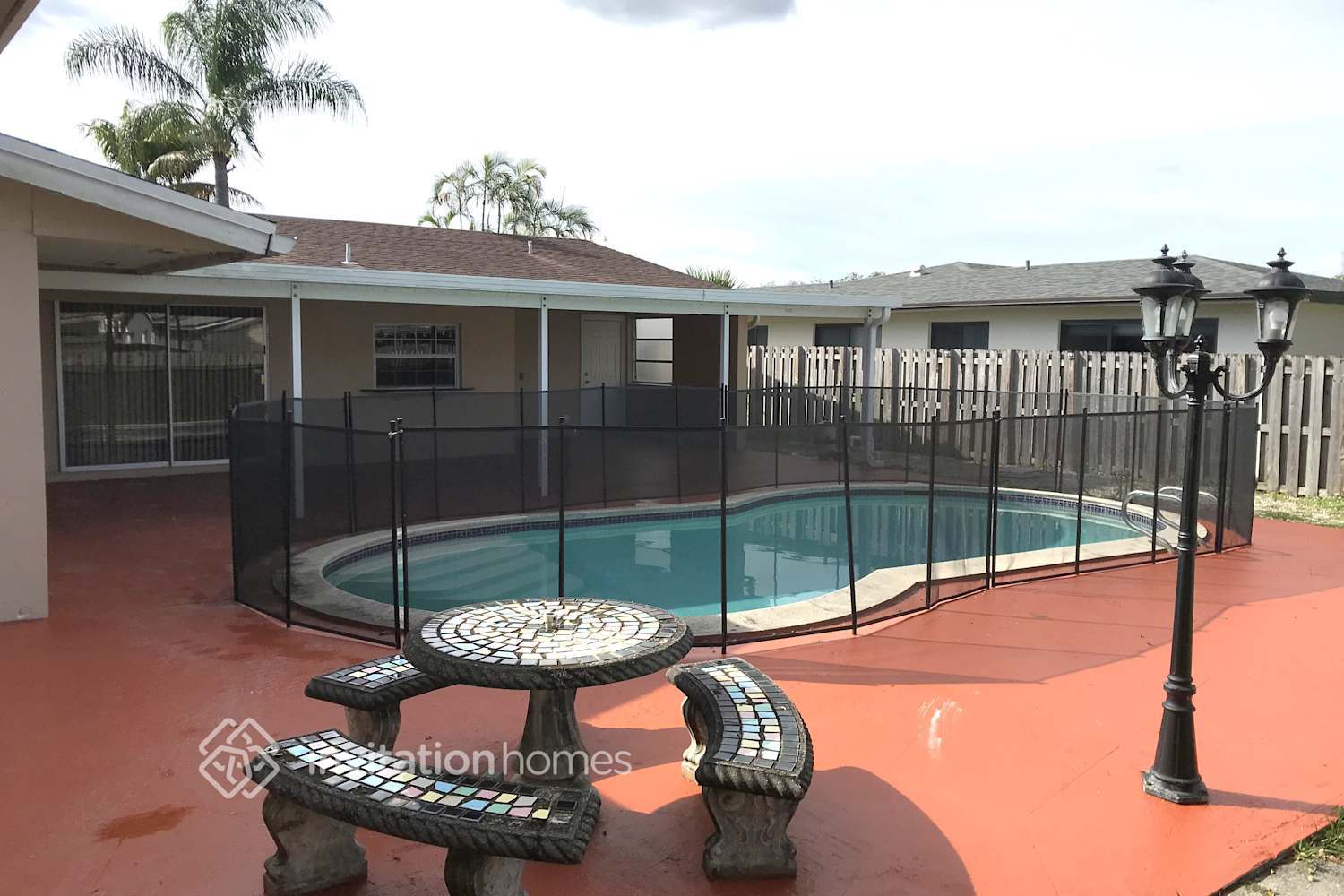 Building Photo - 1501 N 46th Ave