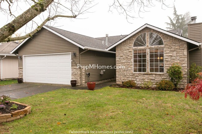Building Photo - Spacious Three Bedroom Home In Highly Desired Sherwood!