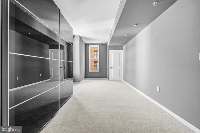 Building Photo - 715 6th St NW