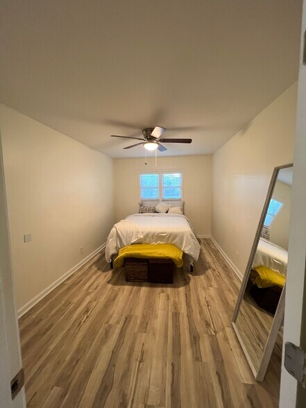 Building Photo - 1090 Mayson Turner Rd NW