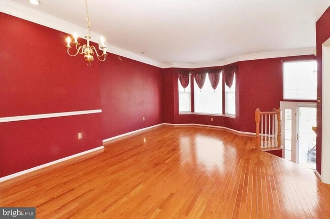 Building Photo - 8731 Farnham Way