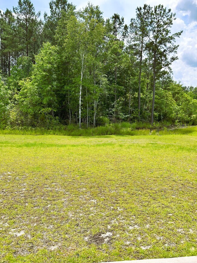 Building Photo - 121 Barbados Cir