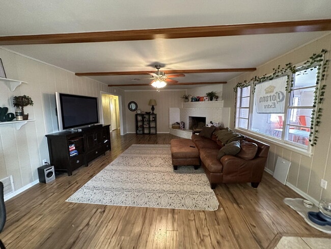 Building Photo - 3011 55th St