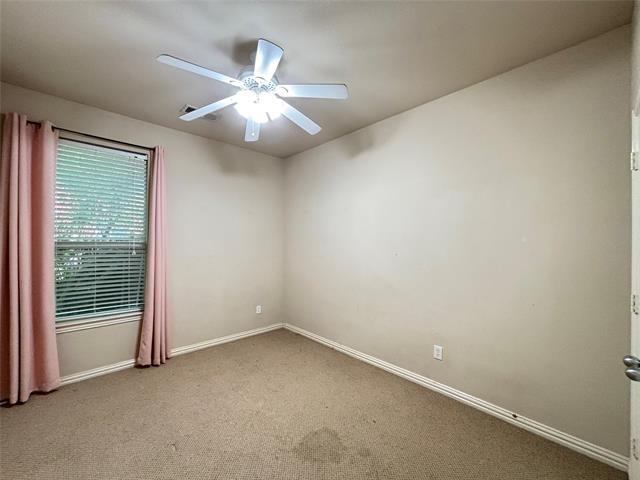 Building Photo - 8266 Robertson Dr