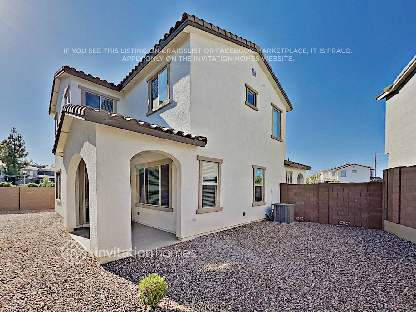 Building Photo - 658 N Sparrow Ct