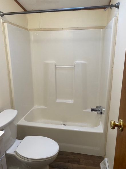 Building Photo - 5 Rocky Wy