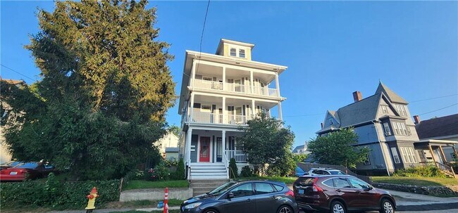 Building Photo - 58 2nd St