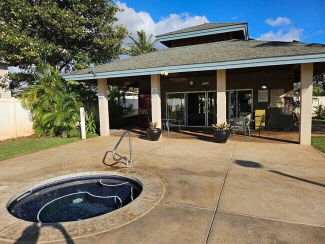Building Photo - 50 Halili Ln