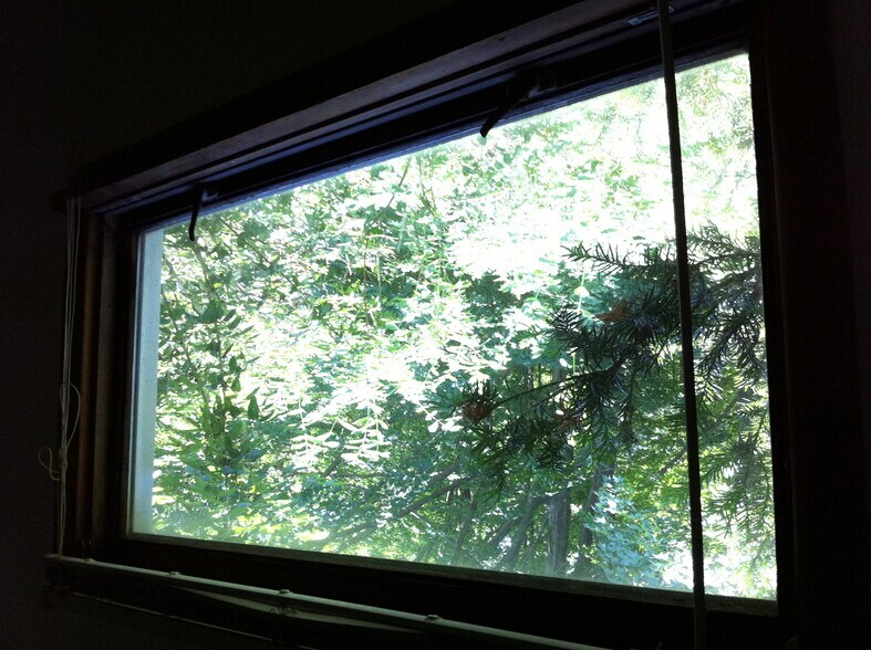 Building Photo - 1621 Slaterville Rd