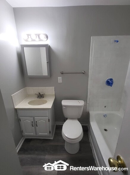 Building Photo - 9307 Stark Ave