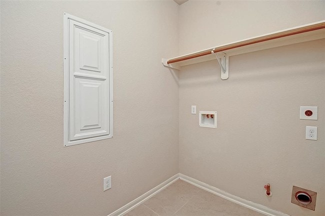 Building Photo - 6807 Fitzgerald Ct