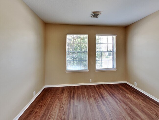 Building Photo - 674 Cypresswood Trce