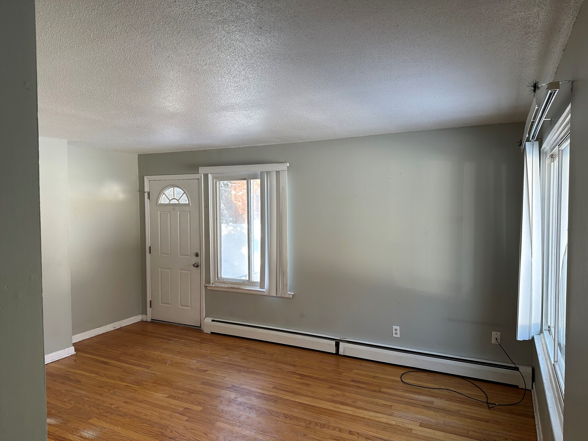 Building Photo - 135 New Britain Ave