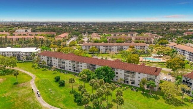 Building Photo - 12701 SW 13th St