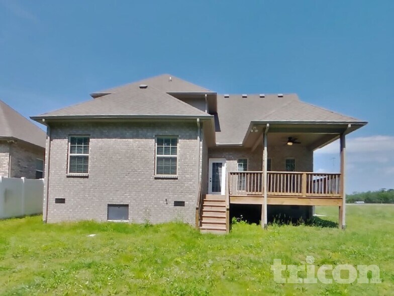 Building Photo - 109 Jesse Dr