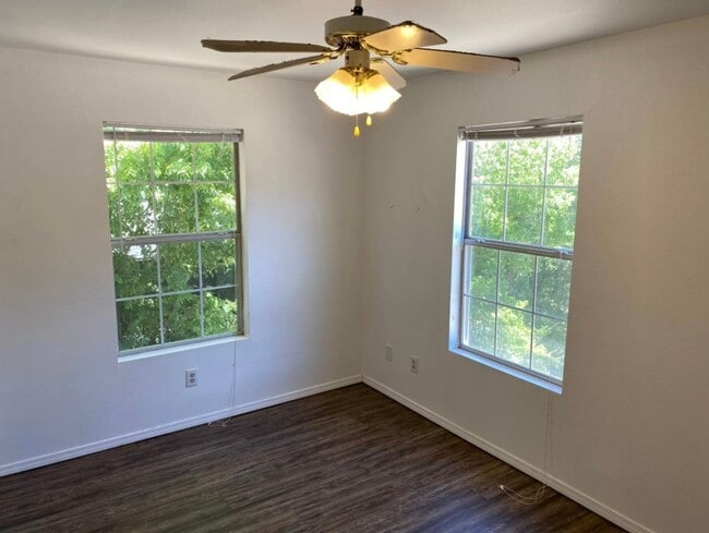 Primary Photo - 2nd Floor Unit, 1 Bedroom, 1 Full Bathroom...