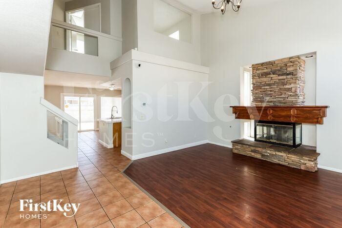 Building Photo - 8737 Raindrop Canyon Ave