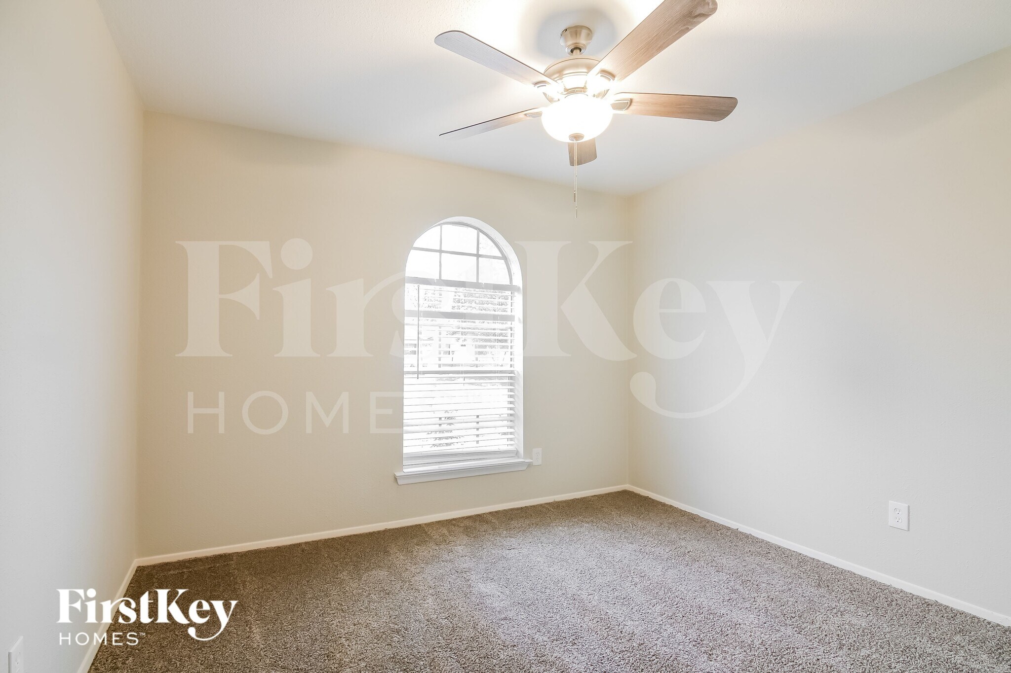 Building Photo - 2313 March Ln