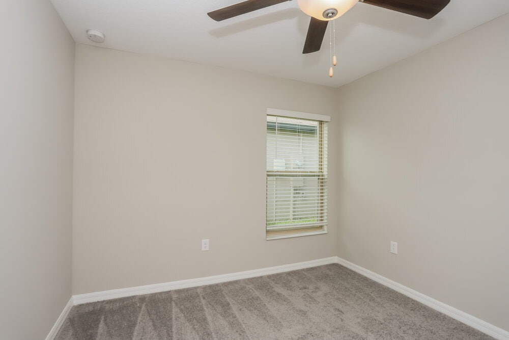 Building Photo - 15306 Miller Creek Dr