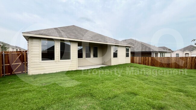 Building Photo - 3012 Chinkapin Ln