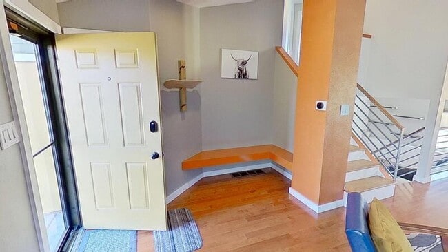 Building Photo - 11409 Jay St