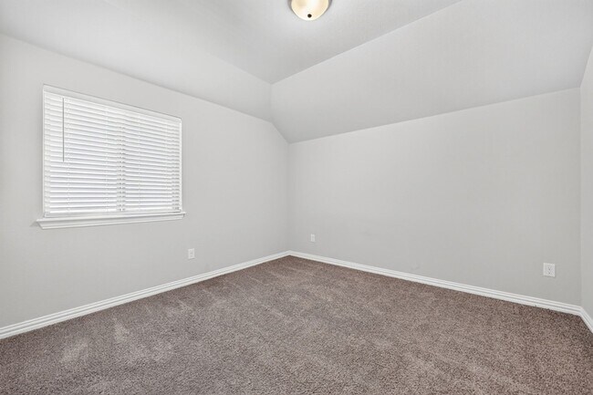 Building Photo - 125 Joshua Tree Ct