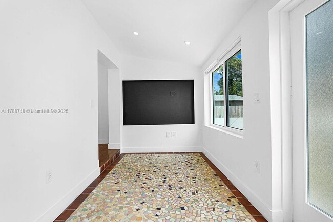 Building Photo - 234 NW 45th St