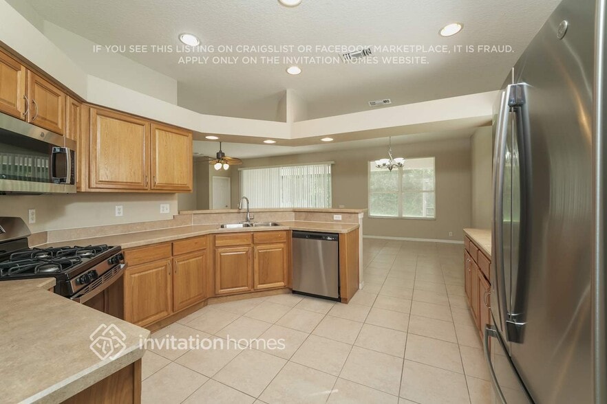 Building Photo - 3816 Whistlewood Cir
