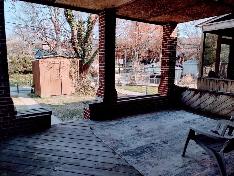 Building Photo - 8404 Loch Raven Blvd