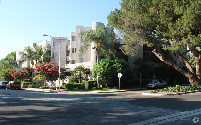 Primary Photo - Bethany Towers