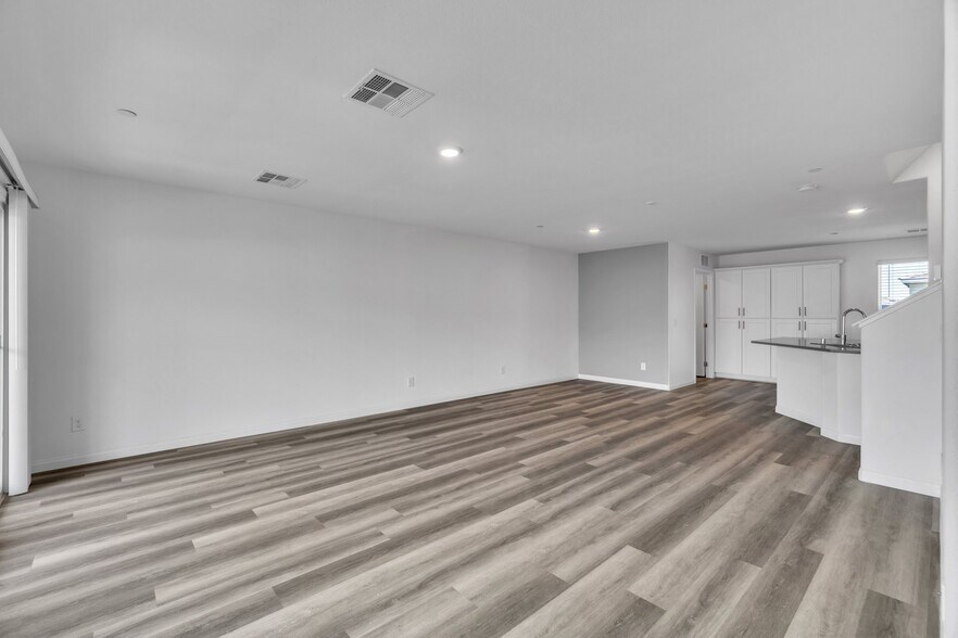Building Photo - 12311 Harvest Sky Way
