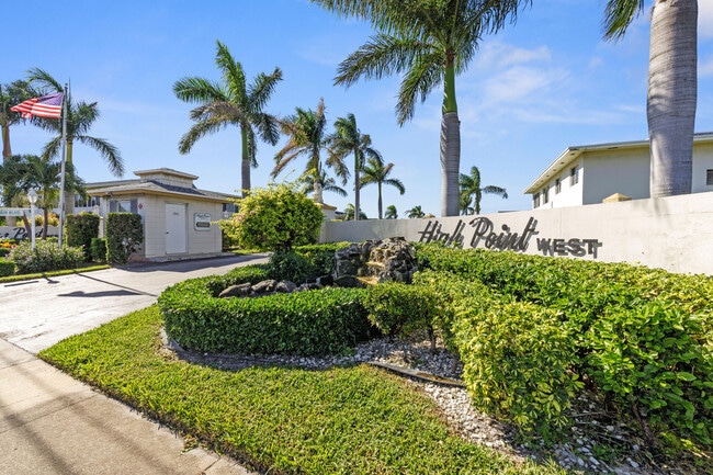 Building Photo - 95 North Blvd