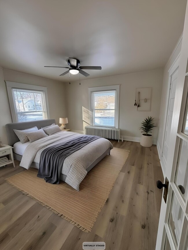 Building Photo - 428.5 Ideal St