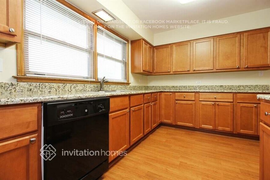 Building Photo - 1036 Braemar Rd
