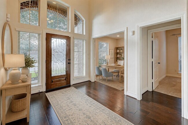 Building Photo - 4006 Misty Waters Ln