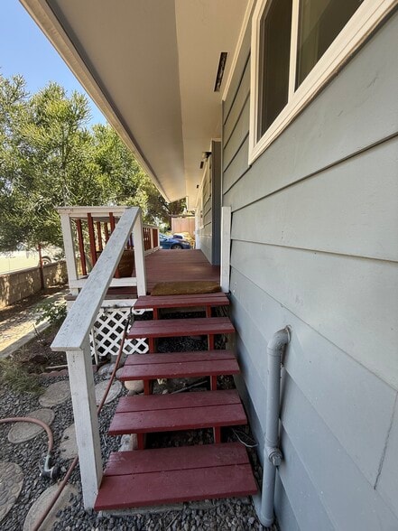 Front yard - 4580 55th St