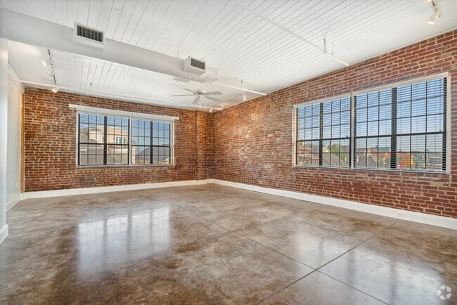 Oversized Living Room/Dining Room Open to Kitchen - RiverLofts @ 460 Tennessee
