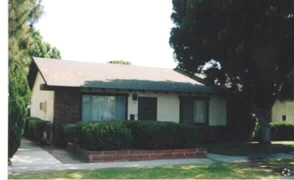 Primary Photo - 3141 W Lanerose Dr