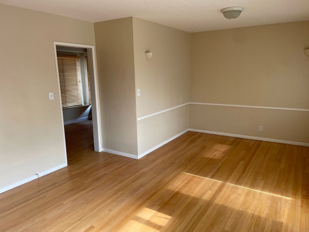 Building Photo - 10513 Grovedale Dr