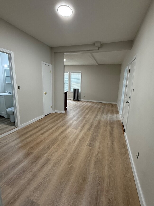 Building Photo - 53 Maxwell St