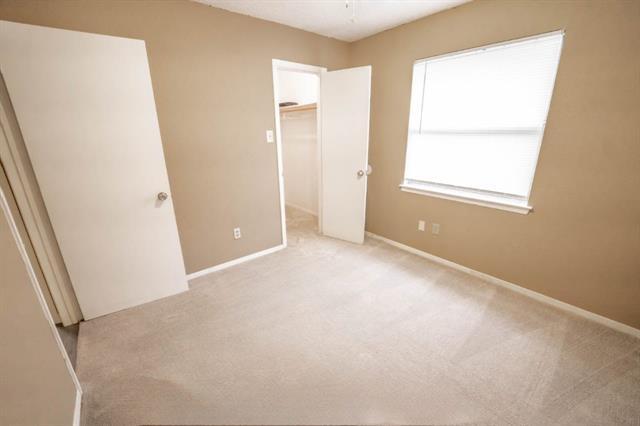 Building Photo - 1811 San Rafael St