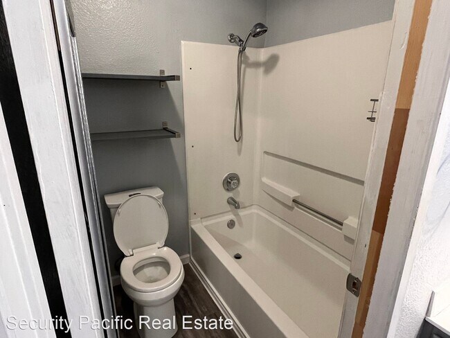 Building Photo - 2 br, 2 bath House - 152 Glenwood