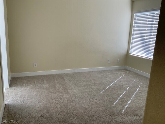 Building Photo - 216 Red Cloud Terrace