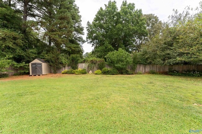 Building Photo - 612 Marion Dr