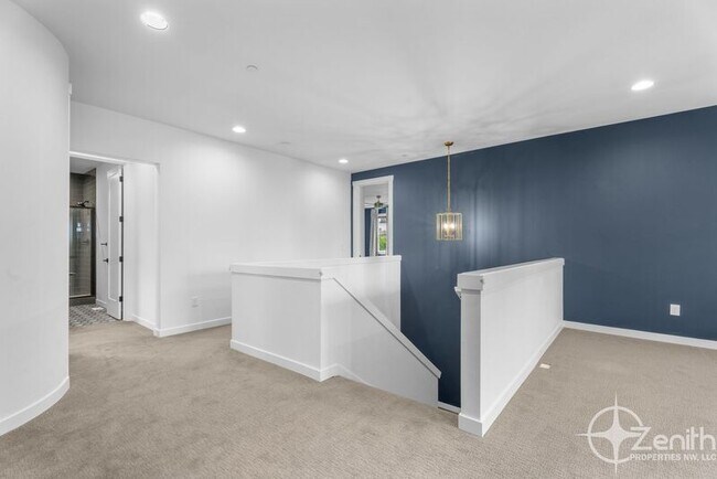 Building Photo - 990 W Magnolia Loop